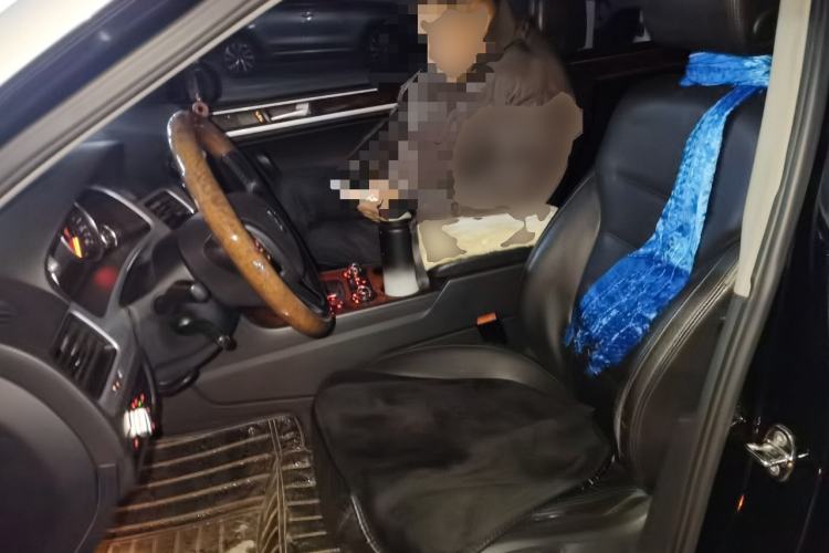 Used Volkswagen Touareg 2011 3.0 TSI Comfort Version Left Front Seat