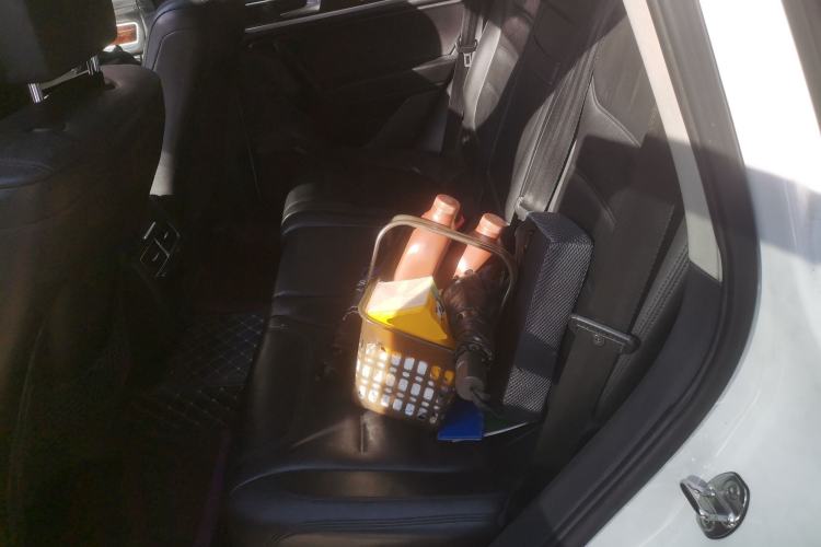 Used Volkswagen Touareg 2011 3.0 TSI Standard Version Left Rear Seat