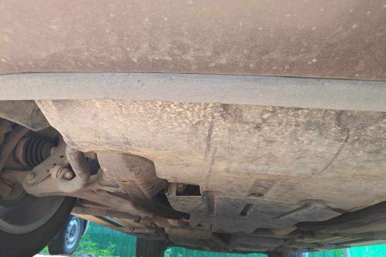 Used Volkswagen Touareg 2011 3.0 TSI Hybrid Chassis Front