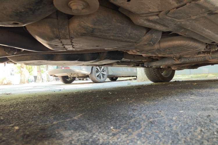Used Volkswagen Touareg 2011 3.0 TSI Comfort Version Chassis Rear Right