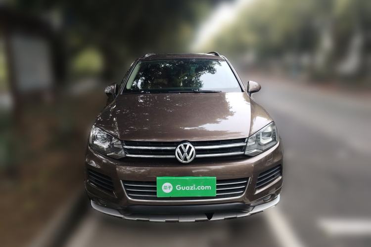 Used Volkswagen Touareg 2011 3.0 TDI Diesel High-End Model Front
