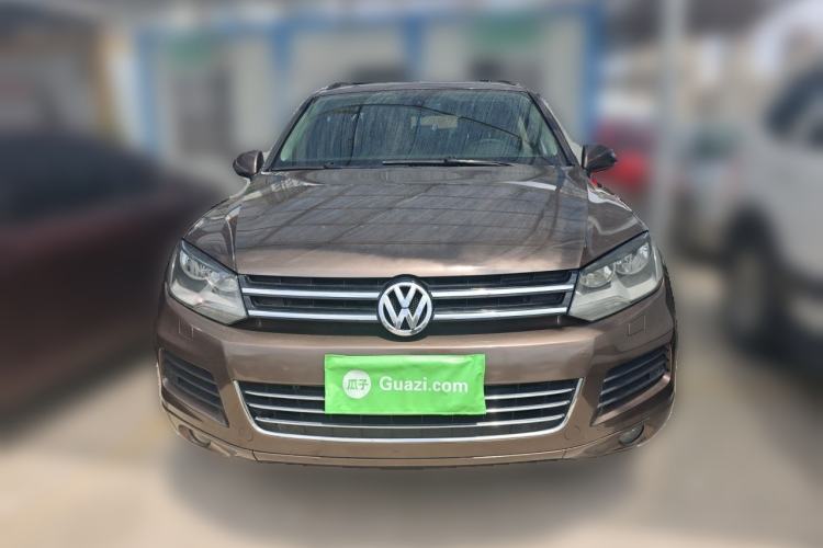Used Volkswagen Touareg 2011 3.0 TSI Standard Version Front