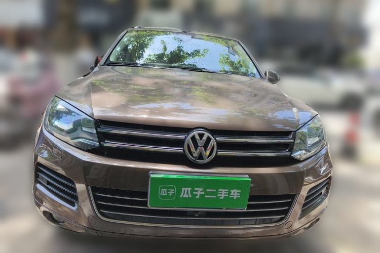 Used Volkswagen Touareg 2011 3.0 TSI Luxury Edition Front