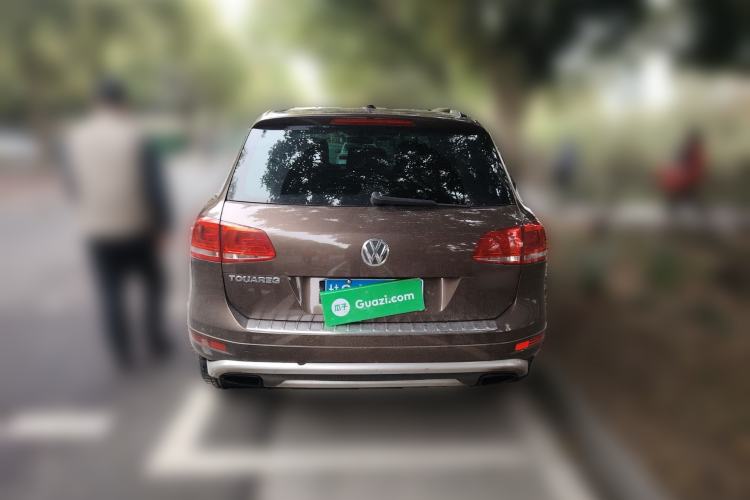 Used Volkswagen Touareg 2011 3.0 TDI Diesel High-End Model Rear