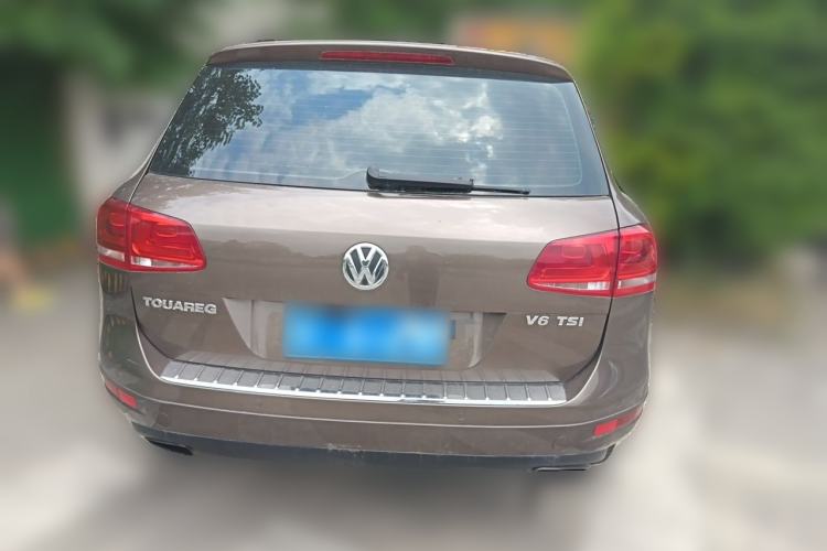 Used Volkswagen Touareg 2011 3.0 TSI Comfort Version Rear