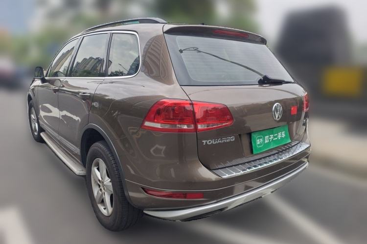 Used Volkswagen Touareg 2011 3.0 TSI Comfort Version Rear Left 45 Deg