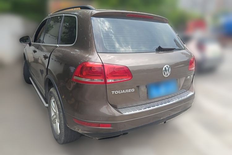 Used Volkswagen Touareg 2011 3.0 TSI Comfort Version Rear Left 45 Deg