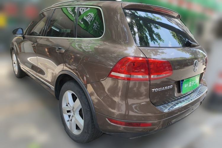Used Volkswagen Touareg 2011 3.0 TSI Luxury Edition Rear Left 45 Deg