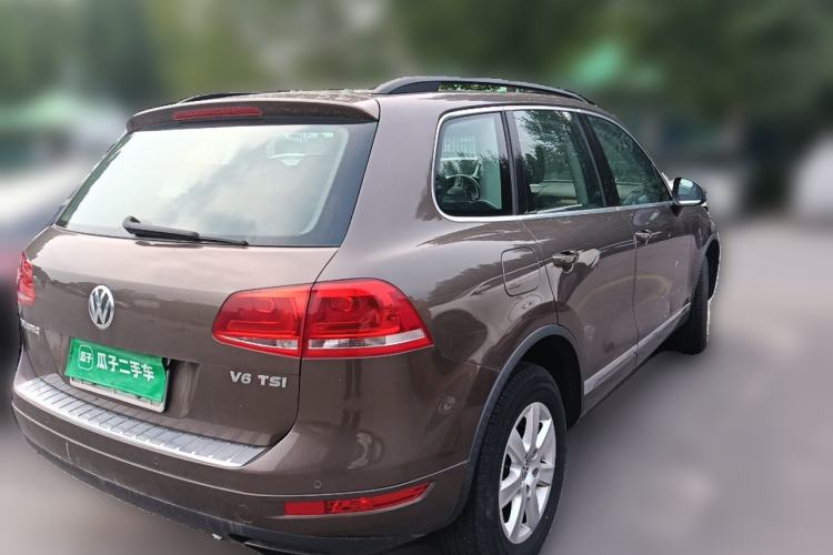 Used Volkswagen Touareg 2011 3.0 TSI Standard Version Rear Right 45 Deg