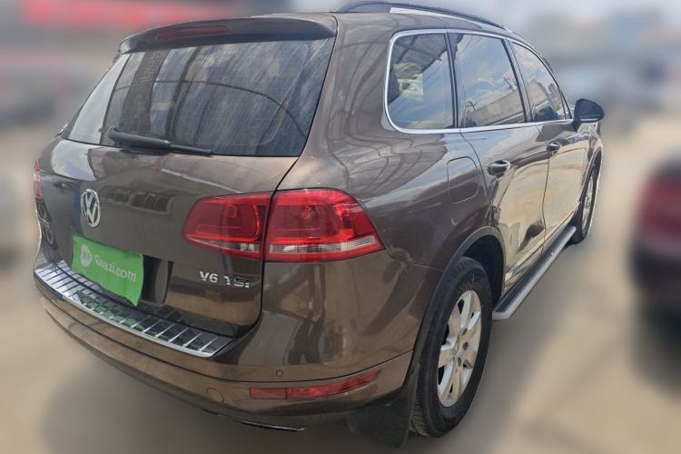Used Volkswagen Touareg 2011 3.0 TSI Standard Version Rear Right 45 Deg