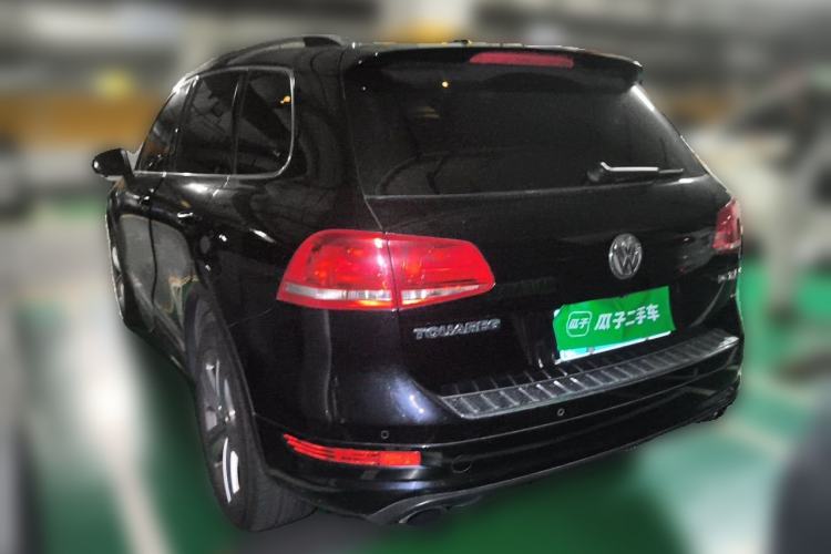 Used Volkswagen Touareg 2012 R-Line Luxury Model Rear Left 45 Deg