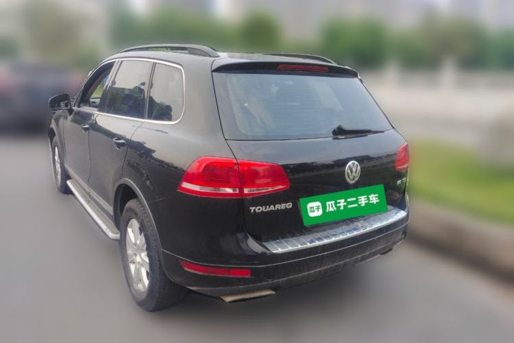 Used Volkswagen Touareg 2012 R-Line High-End Model Rear Left 45 Deg
