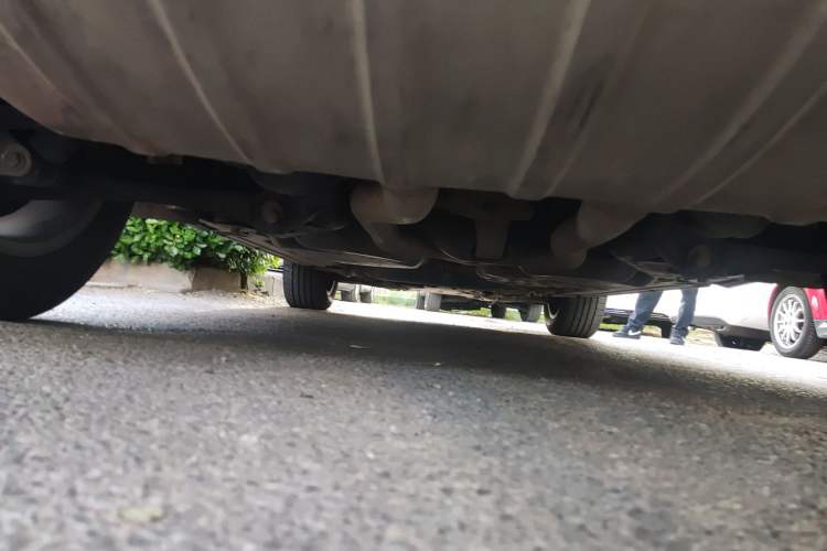 Used Volkswagen Touareg  Chassis Rear