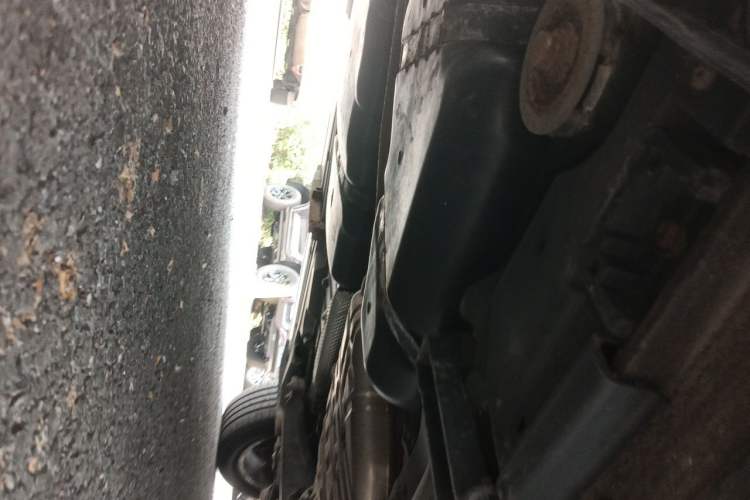 Used Volkswagen Touareg 2013 3.6L Off-Road Enhanced High-End Version Chassis Rear Right