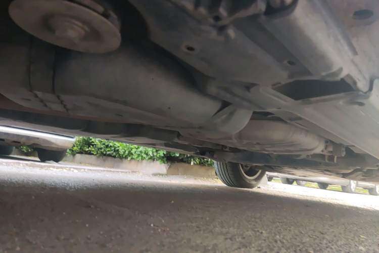 Used Volkswagen Touareg  Chassis Rear Right
