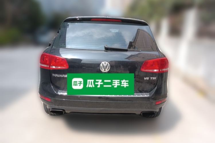 Used Volkswagen Touareg 2013 3.0 TSI X 10th Anniversary Limited Edition Exterior 4