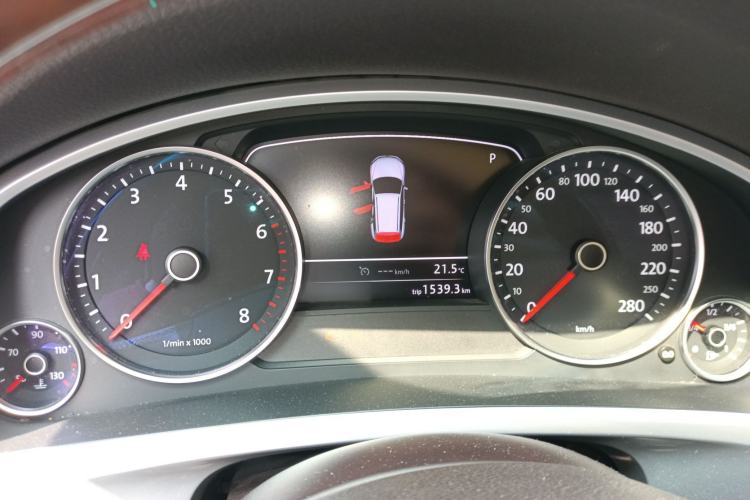 Used Volkswagen Touareg 2013 3.0 TSI X 10th Anniversary Limited Edition Instrument Cluster
