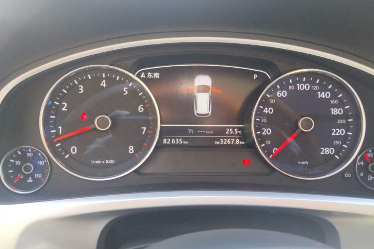 Used Volkswagen Touareg 2013 3.0 TSI Limited Luxury Edition Instrument Cluster