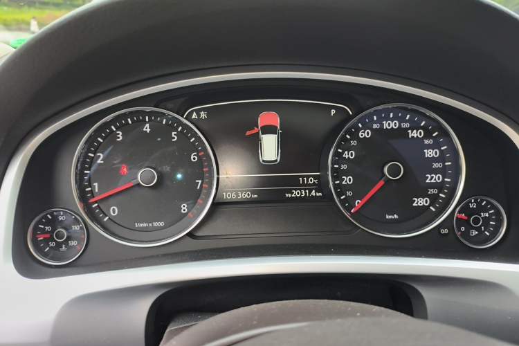 Used Volkswagen Touareg 2013 3.0 TSI Limited Luxury Edition Instrument Cluster