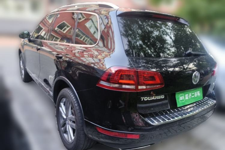 Used Volkswagen Touareg 2013 3.0 TSI X 10th Anniversary Limited Edition Rear Left 45 Deg