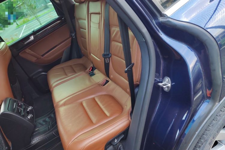 Used Volkswagen Touareg 2013 3.0 TSI X 10th Anniversary Limited Edition Left Rear Seat