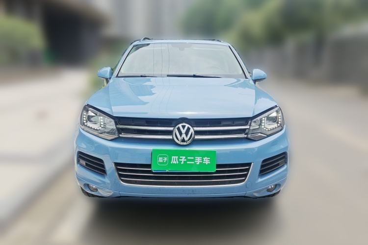 Used Volkswagen Touareg  Front