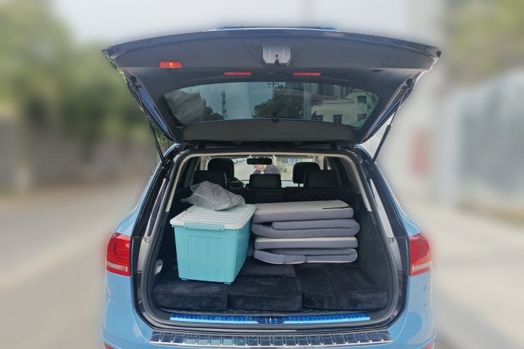 Used Volkswagen Touareg  Trunk
