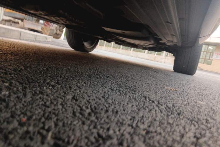 Used Volkswagen Touareg  Chassis Front Left