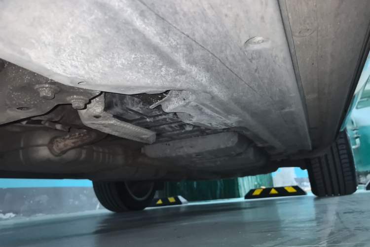 Used Volkswagen Touareg 2014 3.0 TSI New Edition Chassis Front Left