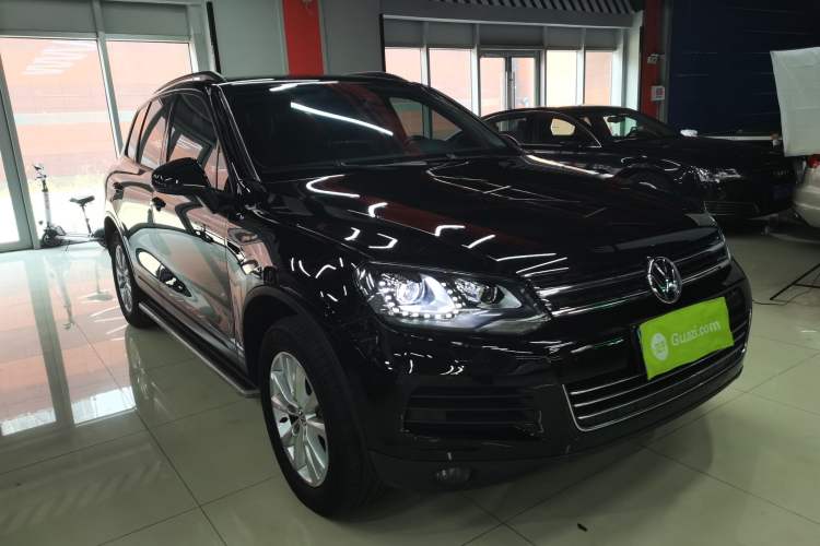 Used Volkswagen Touareg 2014 3.0 TSI New Edition Exterior 1