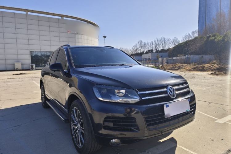 Used Volkswagen Touareg 2014 3.0 TSI New Edition Exterior 2