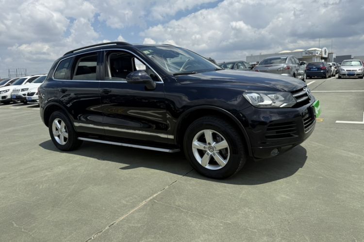 Used Volkswagen Touareg 2014 3.0 TSI New Edition Exterior 2
