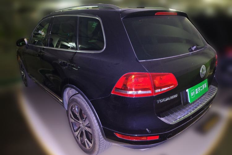 Used Volkswagen Touareg 2014 4.2L Standard Edition Exterior 3