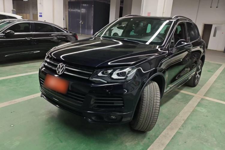 Used Volkswagen Touareg 2014 3.0 TSI Black Explorer Exterior 4