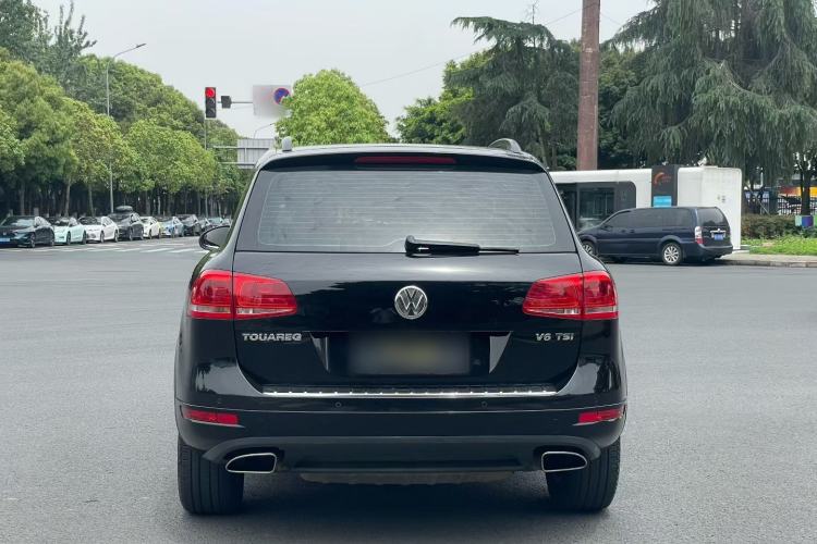 Used Volkswagen Touareg 2014 3.0 TSI New Edition Exterior 4