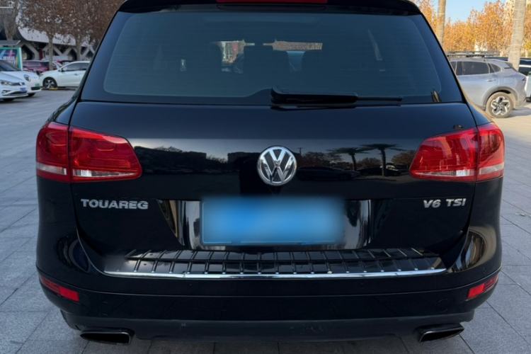 Used Volkswagen Touareg 2014 3.0 TSI New Edition Exterior 4