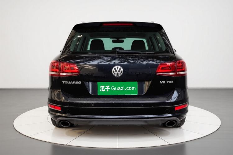 Used Volkswagen Touareg 2014 3.0 TSI Black Explorer Exterior 4