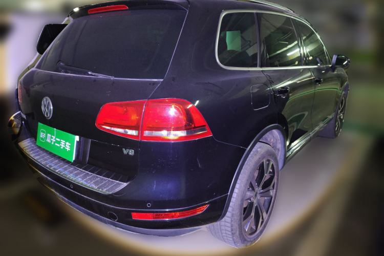 Used Volkswagen Touareg 2014 4.2L Standard Edition Exterior 5