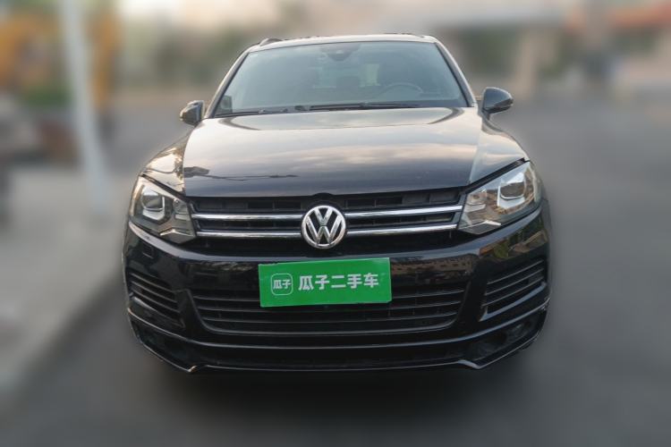 Used Volkswagen Touareg  Front
