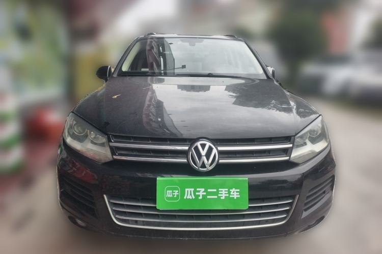 Used Volkswagen Touareg 2014 3.0 TSI New Edition Front