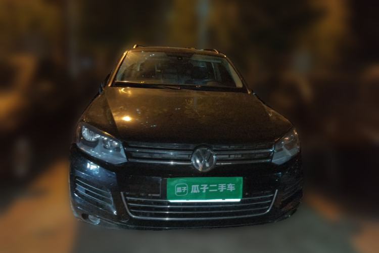Used Volkswagen Touareg 2014 3.0 TSI New Edition Front