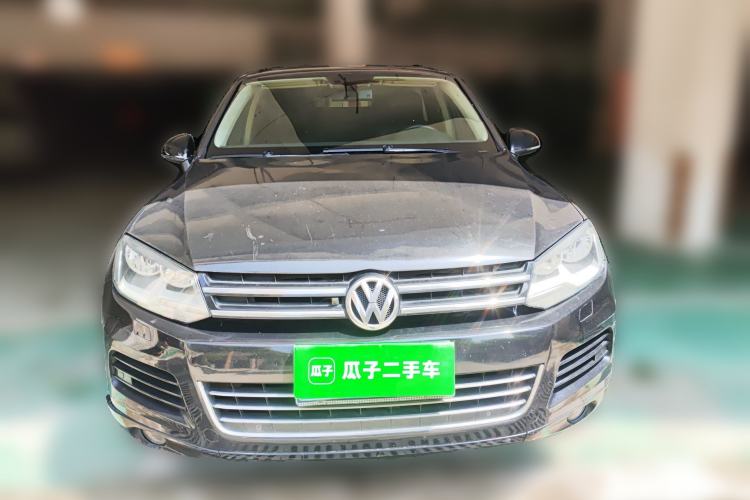 Used Volkswagen Touareg 2014 3.0 TSI New Edition Front