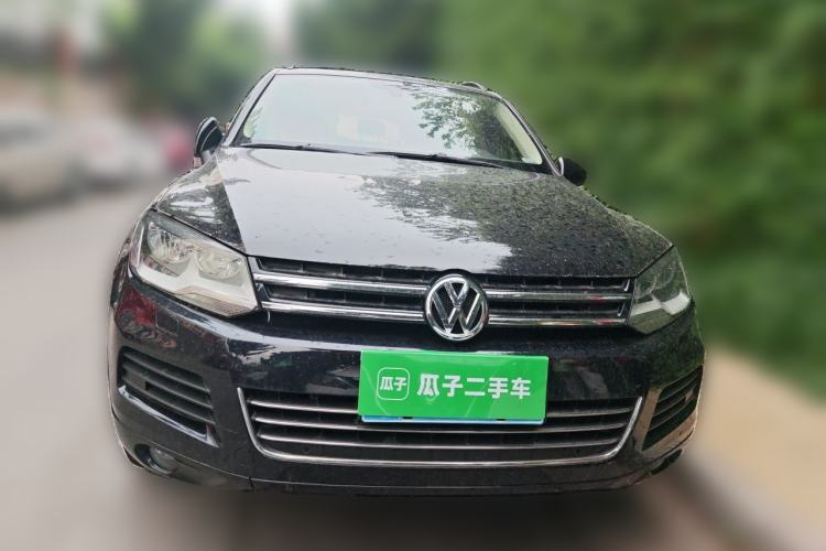 Used Volkswagen Touareg 2014 3.0 TSI New Edition Front