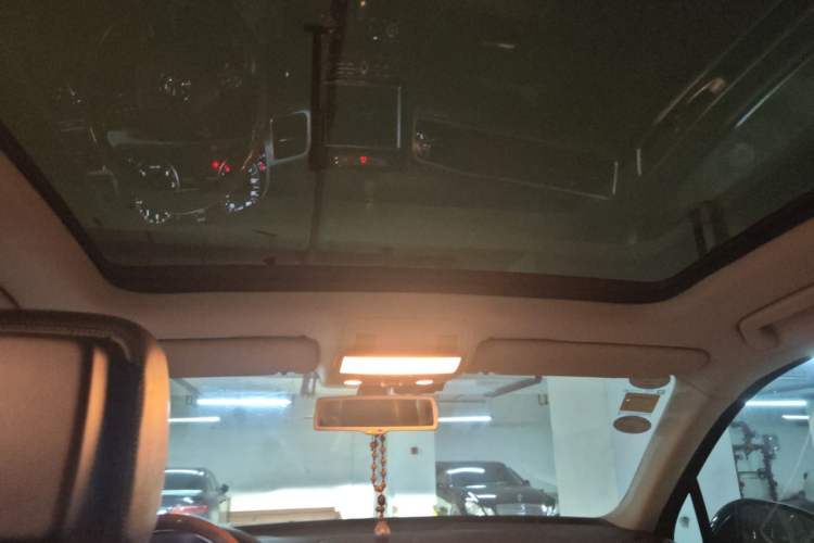 Used Volkswagen Touareg 2014 3.0 TSI New Edition Headliner