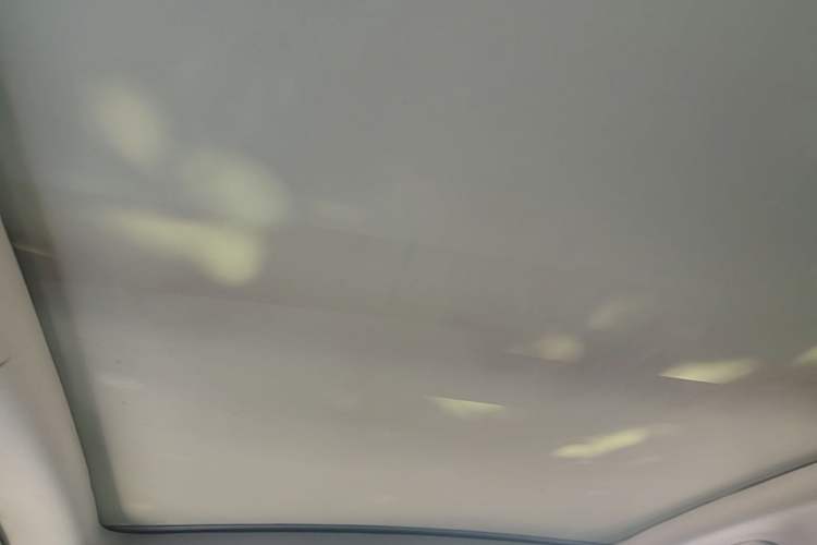 Used Volkswagen Touareg  Headliner