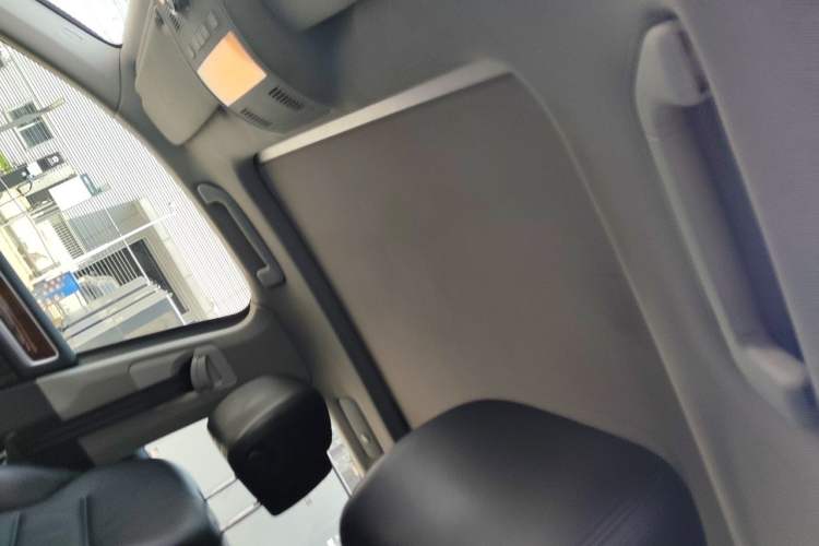 Used Volkswagen Touareg 2014 3.0 TSI New Edition Headliner