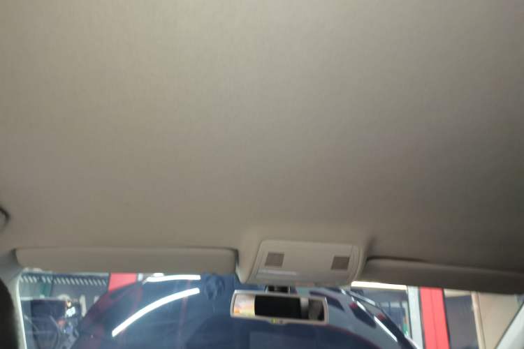 Used Volkswagen Touareg 2014 3.0 TSI New Edition Headliner