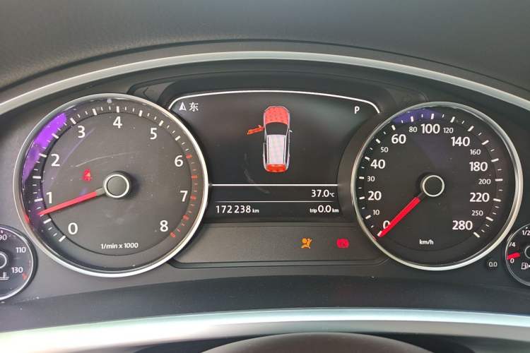 Used Volkswagen Touareg 2014 3.0 TSI New Edition Instrument Cluster
