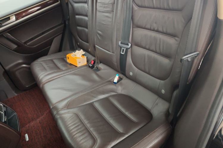 Used Volkswagen Touareg 2014 3.0 TSI New Edition Left Rear Seat