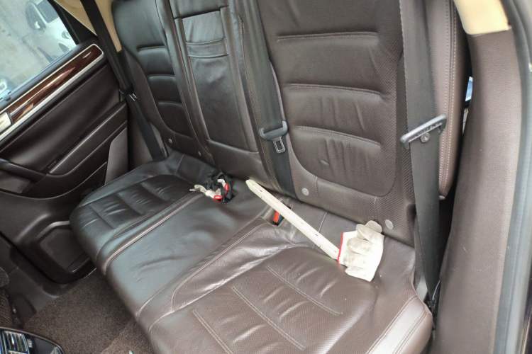 Used Volkswagen Touareg 2014 3.0 TSI New Edition Left Rear Seat